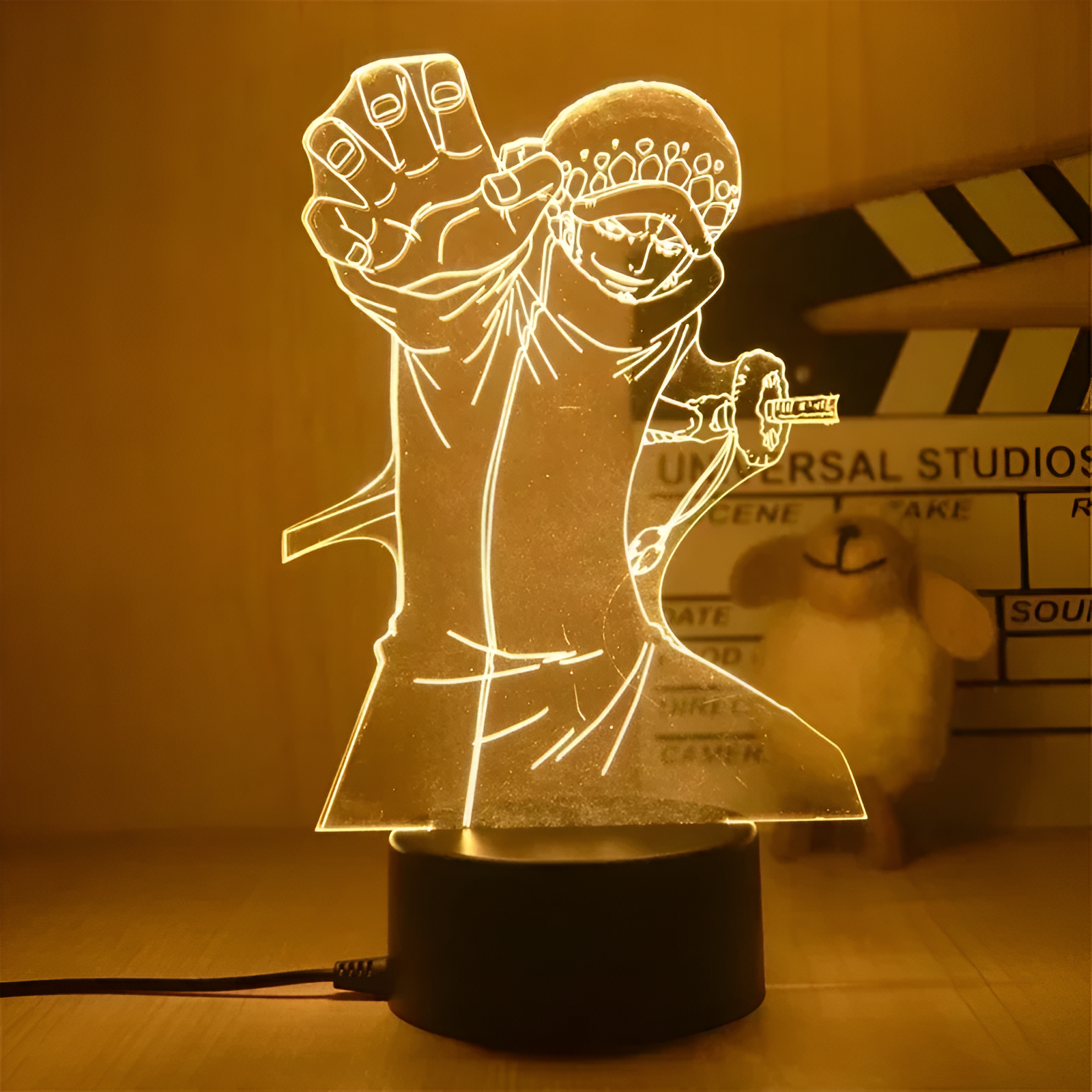 Lampe One Piece Trafalgar D. Water Low
